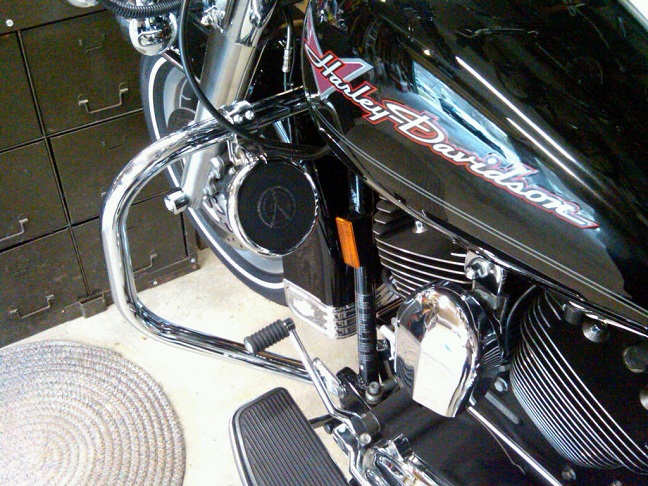 Motorcycle store windshield speakers